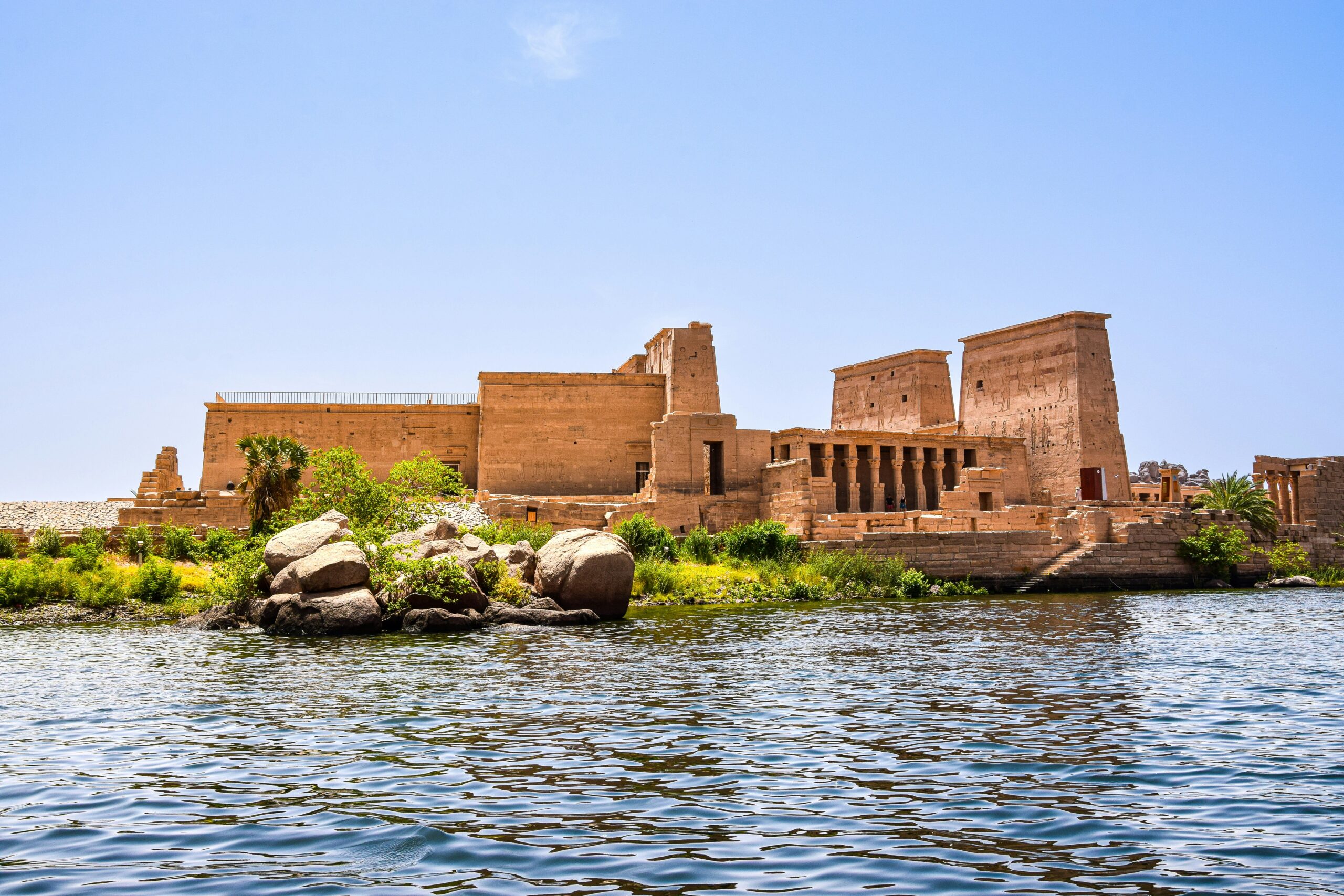 marsa alam excursions to aswan